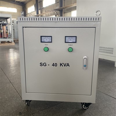 Snižovací transformátor 415V na 208V